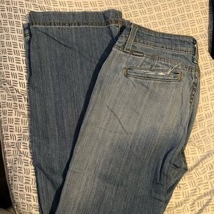 Cinch woman jeans